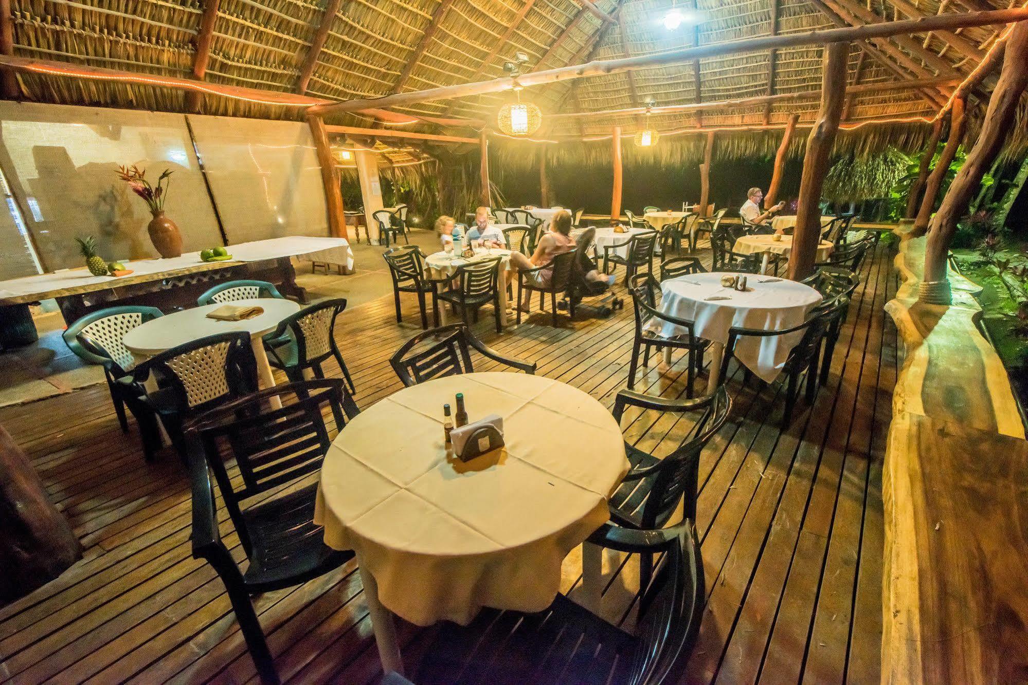 מנואל אנטוניו Karahe Beach Hotel מראה חיצוני תמונה
