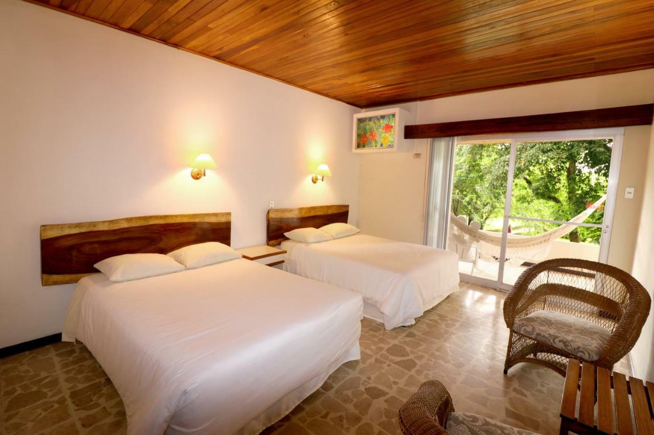 מנואל אנטוניו Karahe Beach Hotel מראה חיצוני תמונה